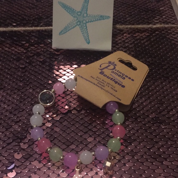 🔵Mermaid Tail Multicolor Beaded Bracelet - Picture 4 of 8